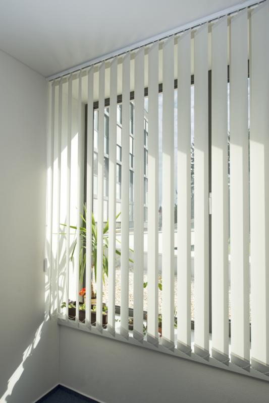 Vertikální žaluzie