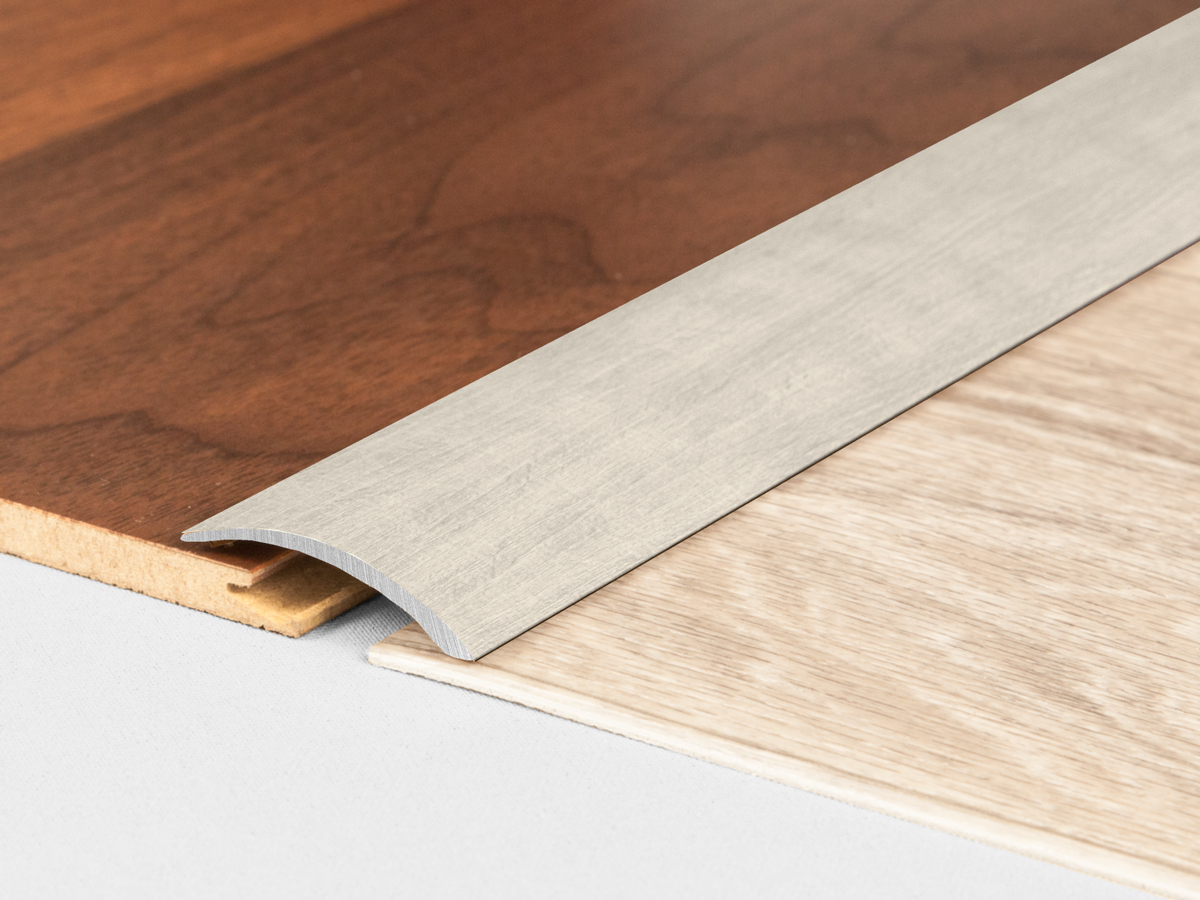 Přechodová lišta samolepící vyrovnávací Profilteam – Dub světle šedý H65 – 41 × 1000 mm