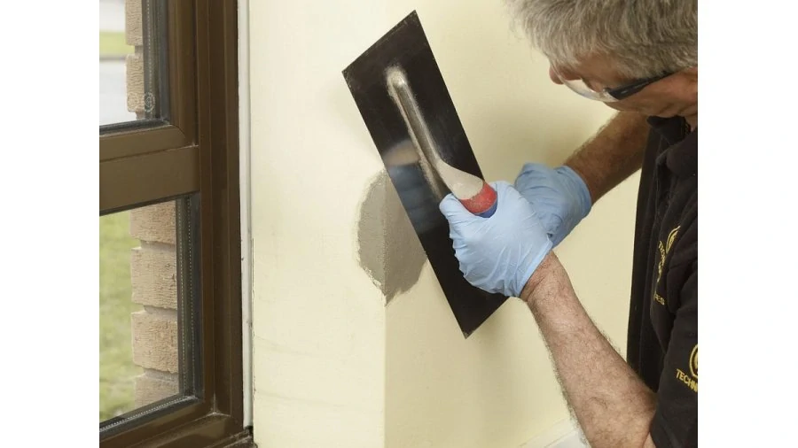 Jemná rychlá opravná hmota ARDEX A 45 NEU 0–10 mm 12,5 kg
