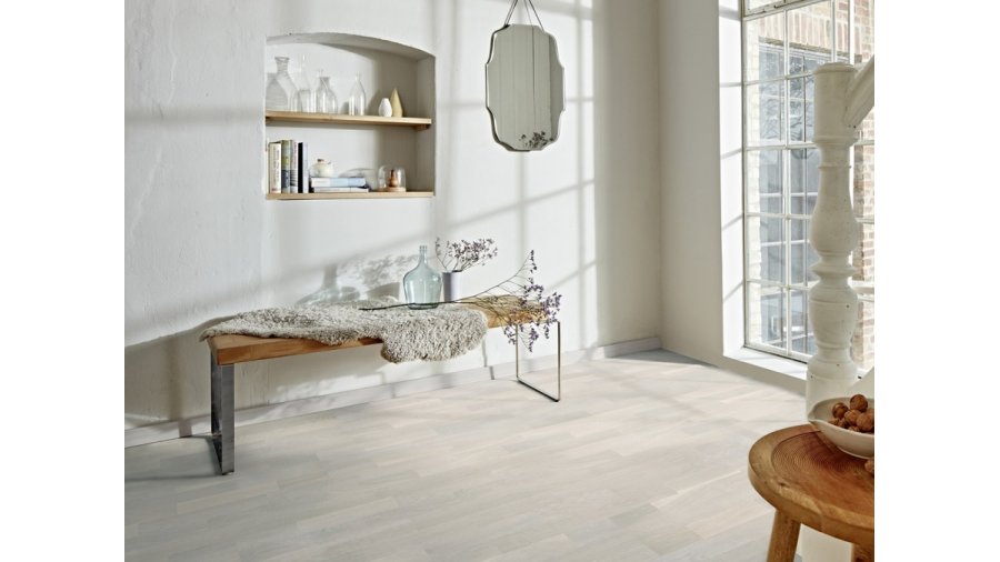 Dřevěná podlaha Designwood Dub bílý Concerto – 3-lamela, lak Live Pure