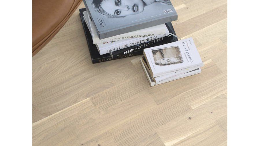 Dřevěná podlaha Designwood Dub Super Finale – 3-lamela, lak Live Pure