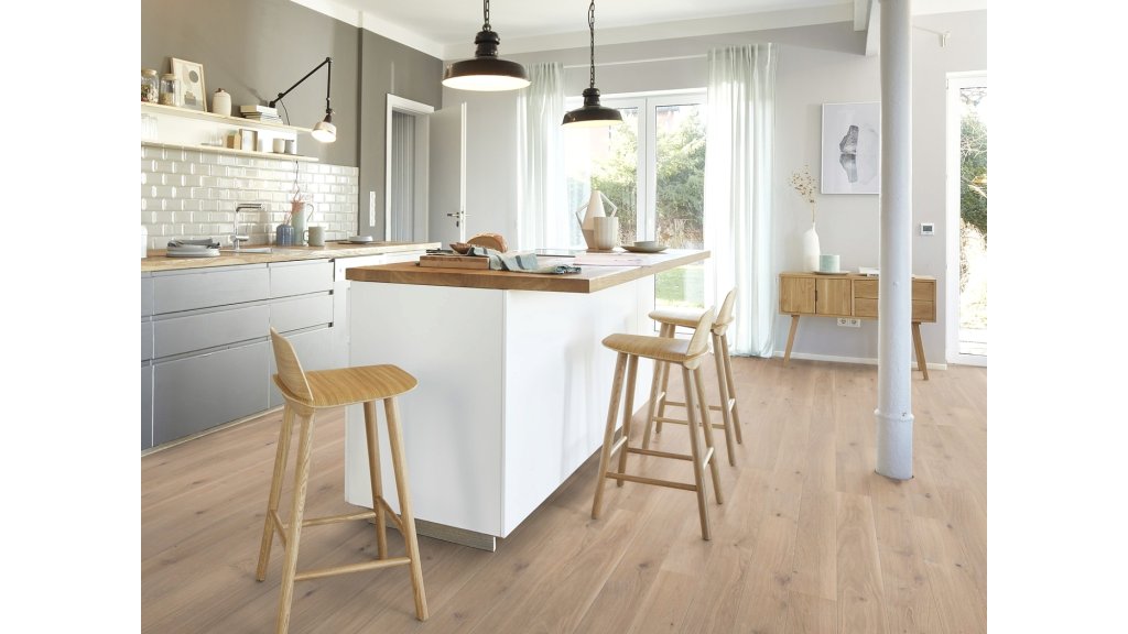 Dřevěná podlaha Dub Animoso White – prkno 2V, lak Live Matt