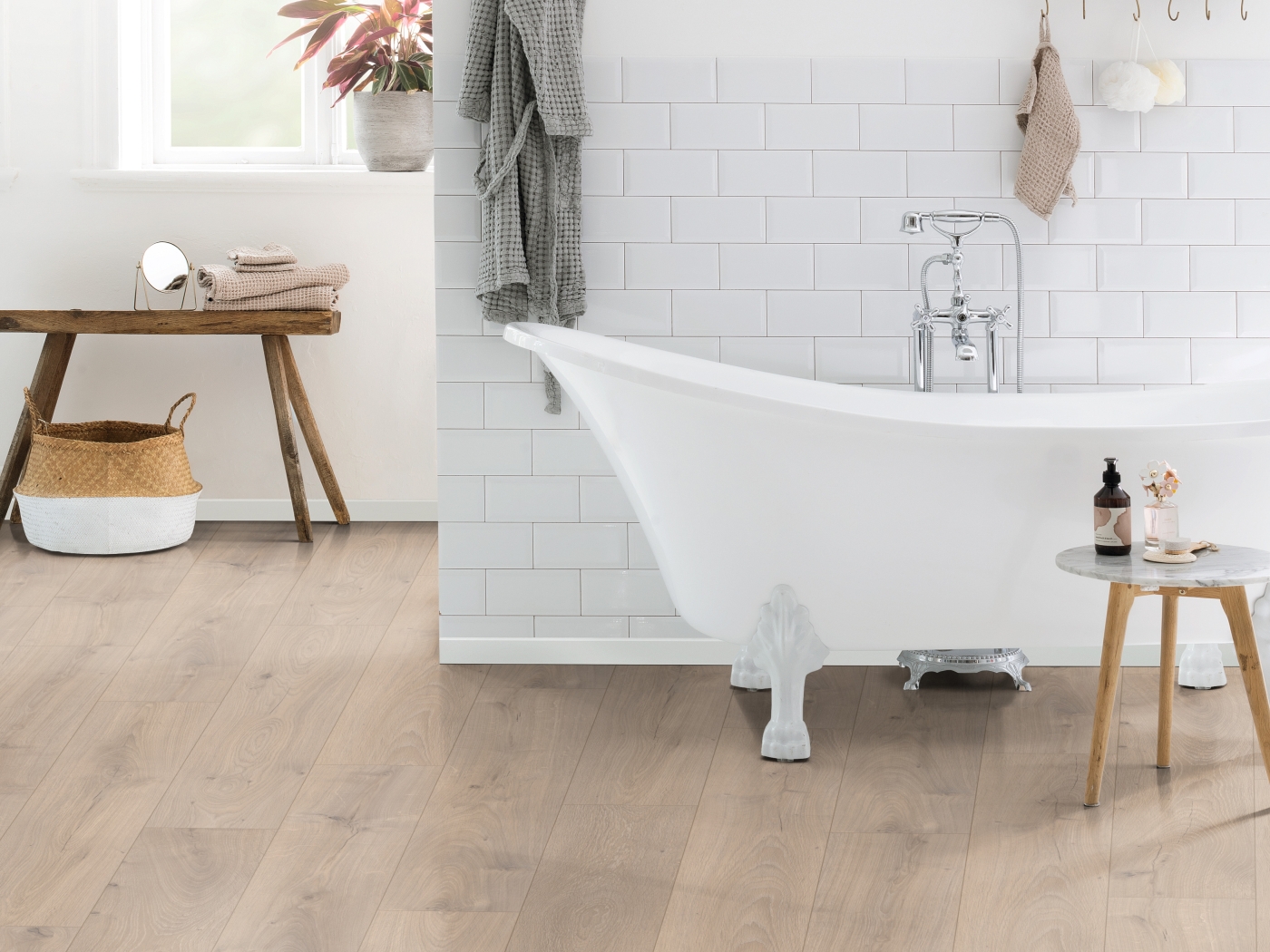 Laminátová podlaha Egger NatureSense Aqua Classic 32 Dub Florence EL2139