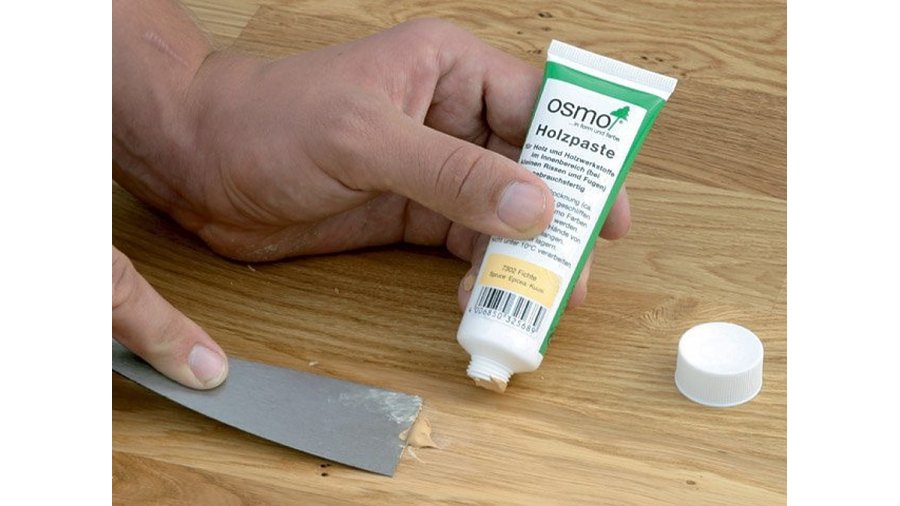 Osmo 7302 Smrk–Borovice – opravná pasta na dřevo 100 g