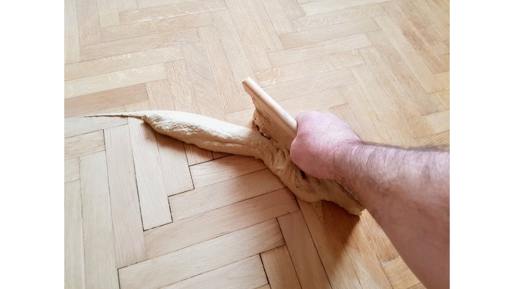 Bona Mix&Fill Plus tmel pro rychlé vyplnění spár 5 l
