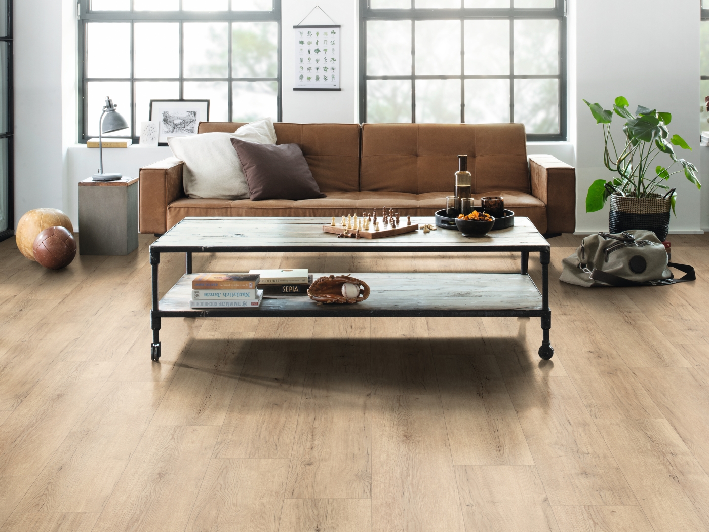 Laminátová podlaha Egger NatureSense Large 32 Dub Carlin pískový EL2141