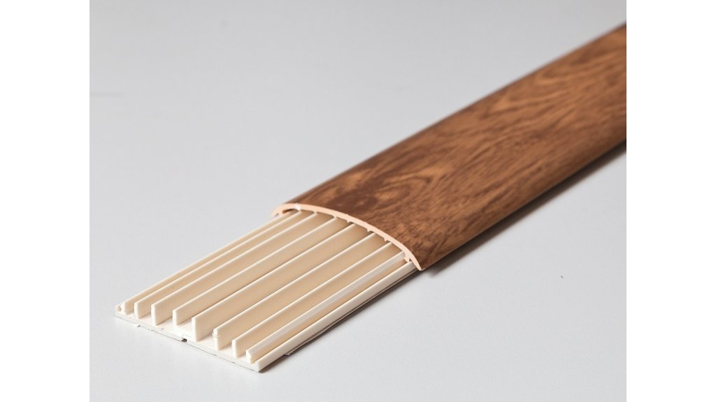 Přechodová lišta pro kabely Volta – Jilm F6, 74 × 1000 mm